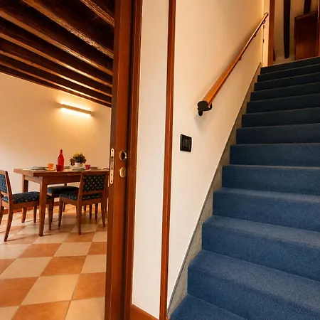 Сasa de vacaciones Rare Private Courtyard, Very Easy To Reach Venecia